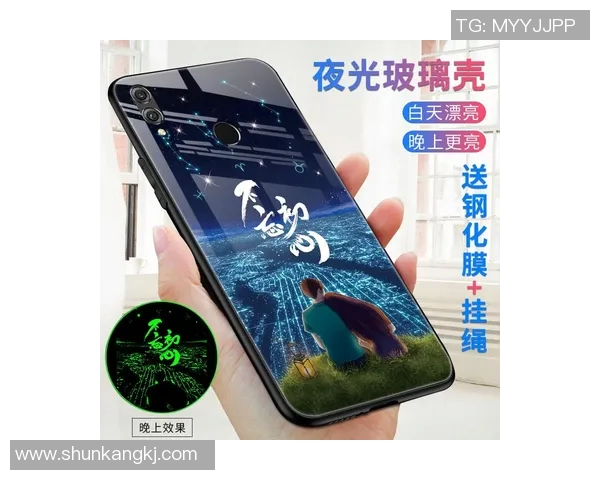 足球明星专属液态玻璃手机壳引领时尚潮流保护你的爱机