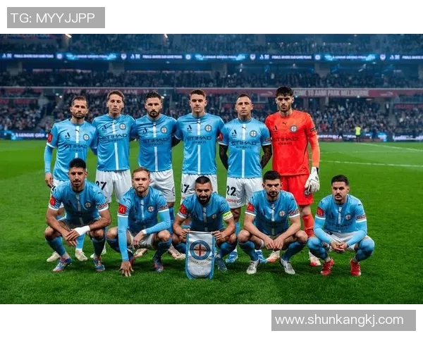 足球明星汇聚一堂精彩球员名单全面解析与赛事前瞻